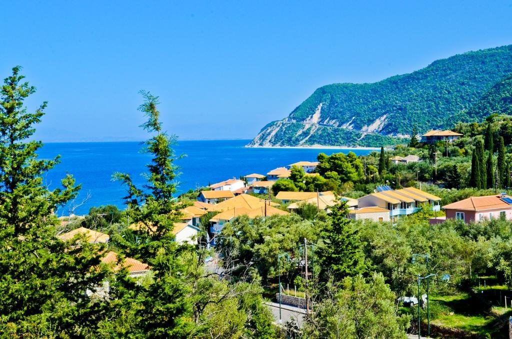 Katerina'S Village Áyios Nikítas Exteriör bild